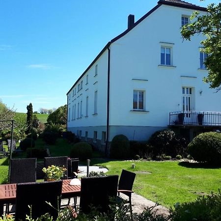 Altes Bauernhaus im Grünen Steffenshagen Exterior foto